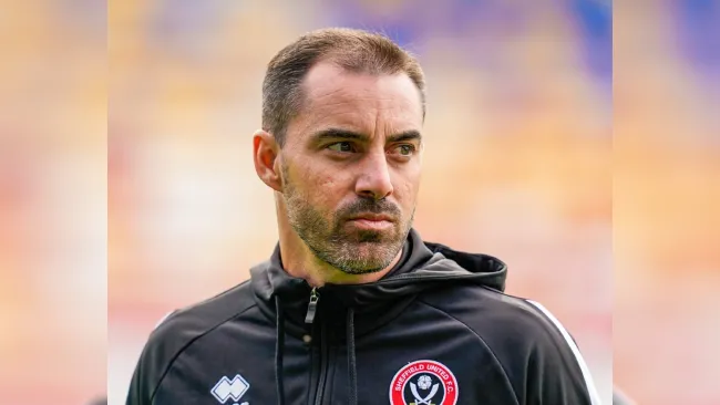 Sheffield United despide al español Rubén Sellés tras mal arranque 