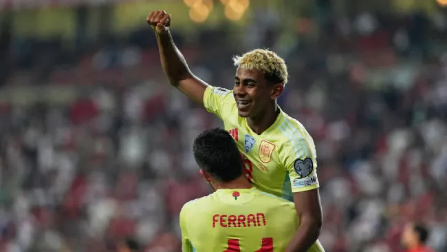 España destrona a Argentina en Ranking FIFA; México desciende un lugar