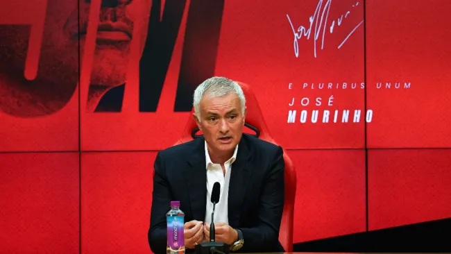 José Mourinho en su regreso a Benfica