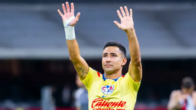 Luis Fuentes en América