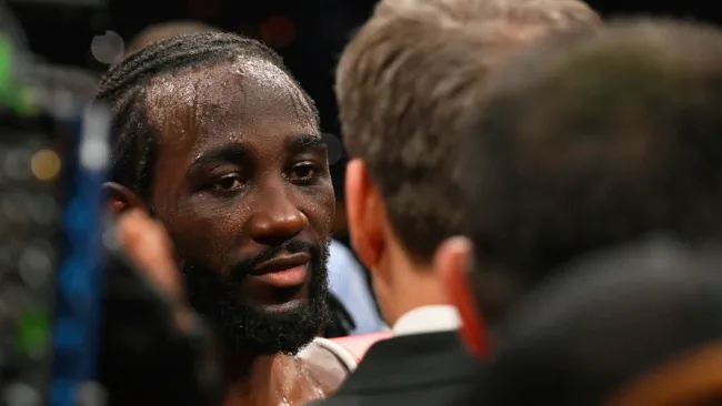 Terence Crawford celebra triunfo sobre ‘Canelo’ Álvarez con baile y desfile en su honor