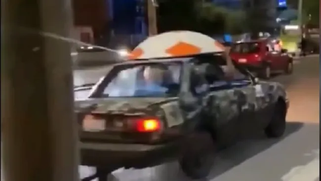 Auto con artefacto robado