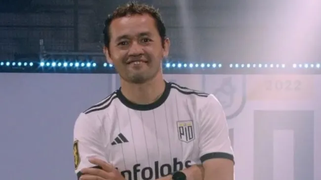 David Páramo 'revive' la polémica sobre Parejita López