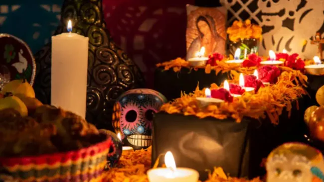 Peruanos reclaman que México les copió todo: tequila, tacos y hasta el Día de Muertos