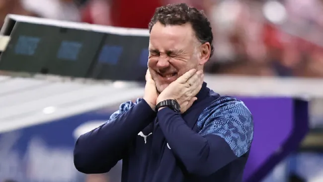 Milito culpa al mal estado de la cancha