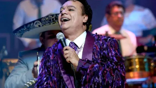 Viralizan que la CURP de Juan Gabriel sigue activa tras supuesto avistamiento en Francia