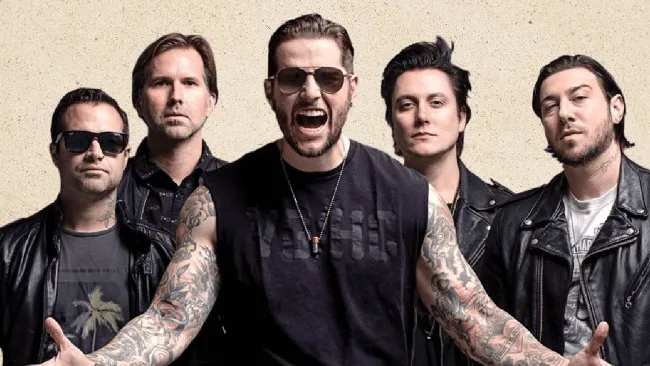 El vocalista debe tener más días de reposo, por eso cambiaron las fechas de su gira por AL.