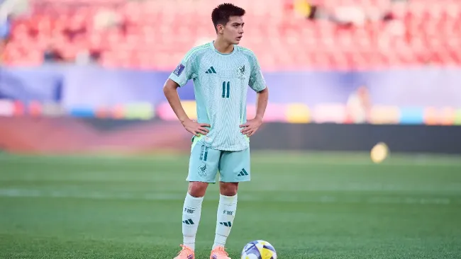 Prensa española reacciona al partido de Gilberto Mora: "una de las estrellas del Mundial"