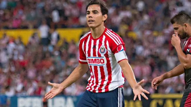 ¿Quién es Pammela Olivares, la esposa de Omar Bravo?