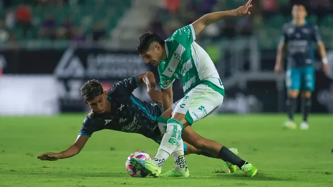 Mazatlán y Santos reparten puntos con dos goles en los últimos minutos