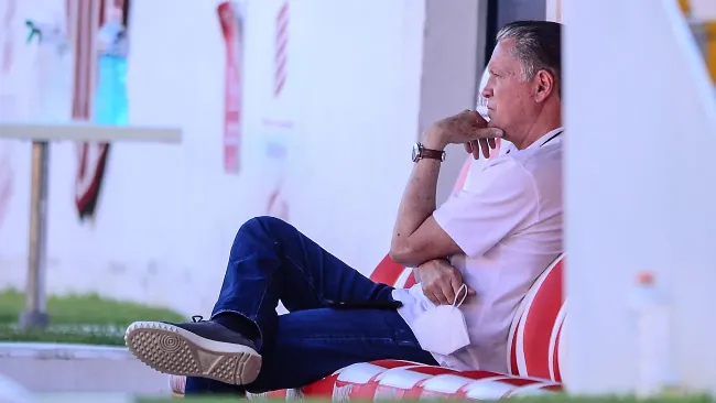 El día que Ricardo Peláez rompió en llanto al ver a Manuel Lapuente perder su memoria