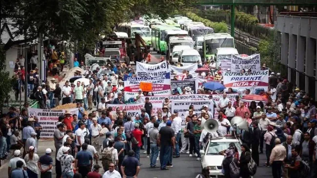 Mega bloqueo en CDMX 29 de octubre: Lista de avenidas cerradas por transportistas