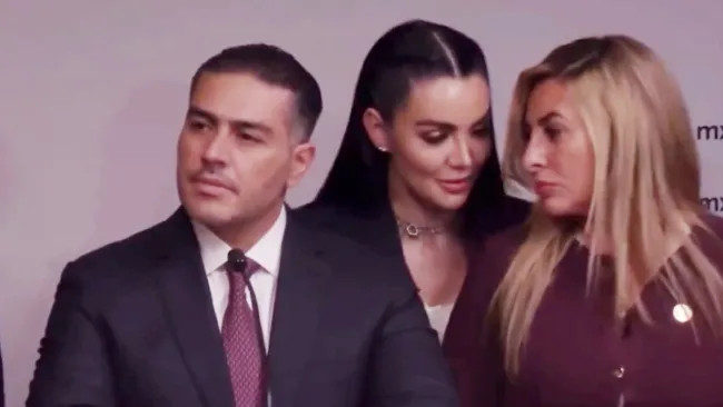 La tensión entre ellas se volvió muy evidente por figurar junto a Omar García.