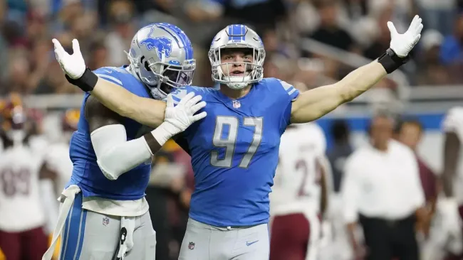 Aidan Hutchinson firma histórica renovación de contrato con Detroit Lions