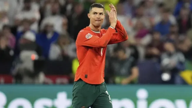 ¿Vestidor roto? Compañero de Cristiano Ronaldo en Portugal lanza burla contra 'CR7' 