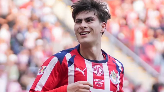  'Hormiga' González en Súper Saiyajin