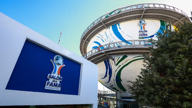 Leyendas inmortalizadas: se celebró la investidura del Salón de la Fama del Futbol 2025