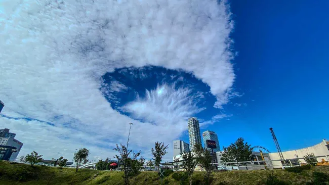 Nubes con agujeros en Puebla: ¿Qué son las nubes cavum?