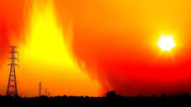 Tormenta Solar 2025: Advierten riesgos como apagones, fallas en internet y en telecomunicaciones