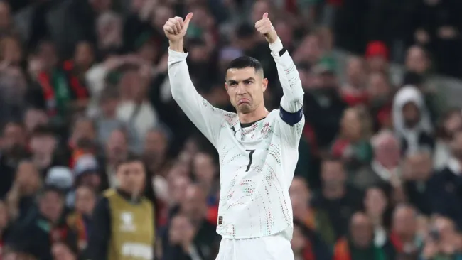 Cristiano Ronaldo tardará en conocer su sanción tras la roja ante Irlanda