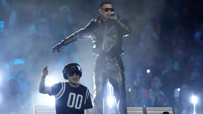 NFL: Bzrp y Daddy Yanke brillan en el show de medio tiempo en Madrid