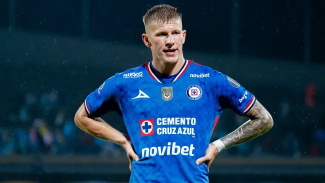 ¿Deja Cruz Azul? Mateusz Bogusz toma importante decisión sobre su futuro 