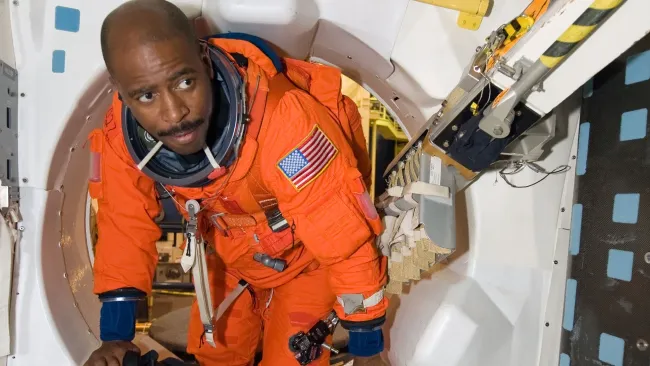 Melvin ha sido famoso por su cambio de profesión