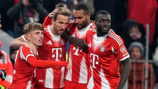Karl y Olise lideran remontada del Bayern para vencer 6-2 al Freiburg en la Bundesliga