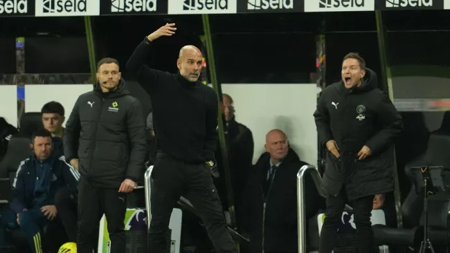Manchester City cae ante Newcastle y Guardiola termina envuelto en pelea con camarógrafo . Noticias en tiempo real