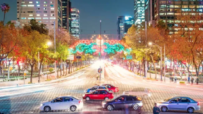 ¿Doble Hoy No Circula? Checa qué autos descansan este lunes 24 de noviembre 