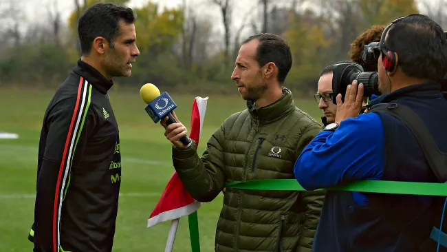 Ymay en una entrevista con Rafa Márquez