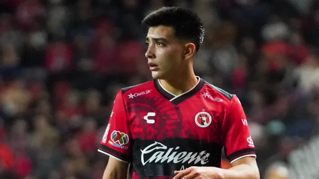 ¿Miedo a Gilberto Mora? Prensa regia impulsa polémica legal para inhabilitar a la joya de Xolos