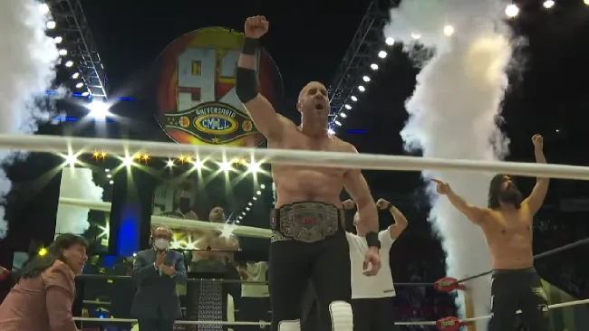 Castagnoli se convierte en Campeón Mundial Peso Completo