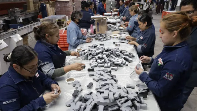 Aumento al salario mínimo 2026: Esto ganarán al día los trabajadores de México