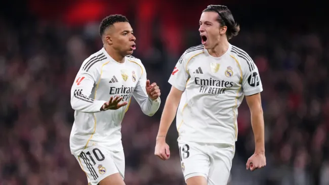 Kylian Mbappé aporta doblete y Real Madrid rompe mala racha con victoria contra Athletic. Noticias en tiempo real