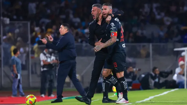 Martín Demichelis manda mensaje tras salida de Sergio Ramos de Rayados