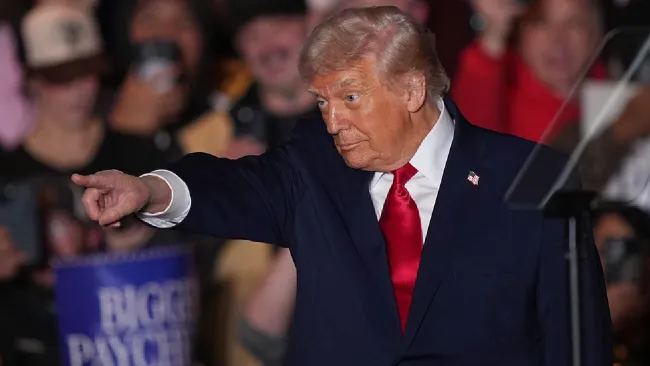 El mandatario amenaza con acciones más agresivas por tierra y mar.