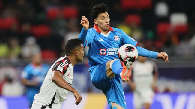 Jorge Sánchez, destrozado tras eliminación de Cruz Azul en la Copa Intercontinental