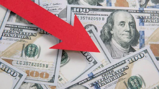 Dólar hoy 15 de diciembre de 2025: el peso arranca con fuerza la semana