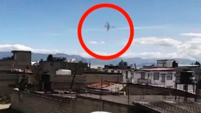 El jet-taxi despegó de Acapulco con rumbo al Aeropuerto Internacional de Toluca.