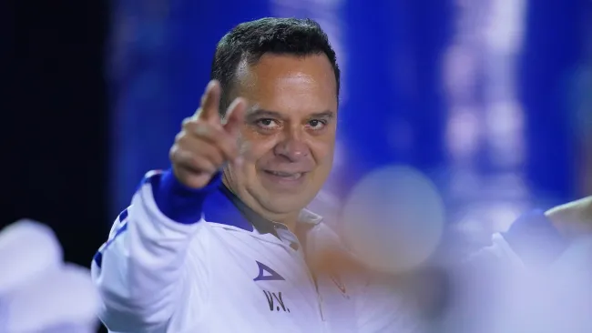 Víctor Velázquez promete títulos con Cruz Azul en ambas ramas