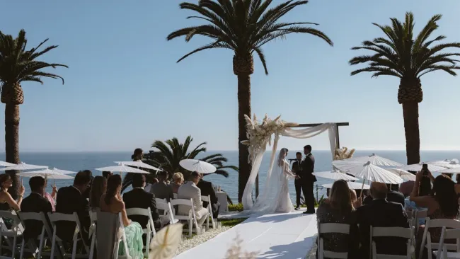 Carlos Vela y su esposa renuevan sus votos en lujosa boda