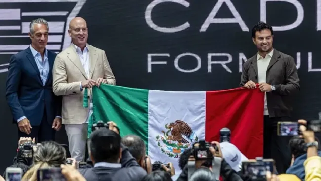 Checo Pérez confirma que usará de nueva cuenta el número 11 en su regreso a F1