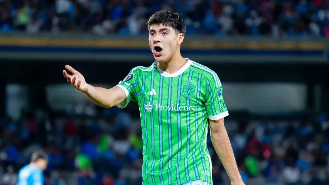 Obed Vargas entre los 10 mejores jugadores Sub 20 del mundo, según IFFHS