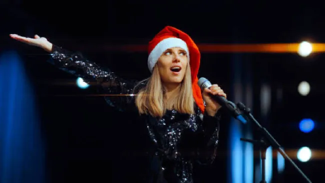 Canciones de Navidad que no pueden faltar en tu cena de Nochebuena