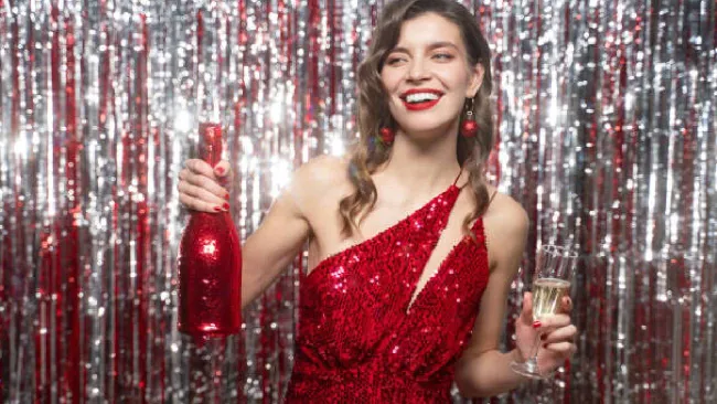 Qué significa vestirse de rojo, verde o dorado en Navidad, según la psicología