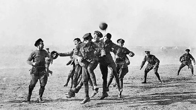 La Tregua de Navidad: cuando el futbol detuvo la Primera Guerra Mundial
