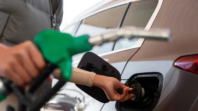 La actualización del IEPS hizo que el costo de los combustibles subiera.