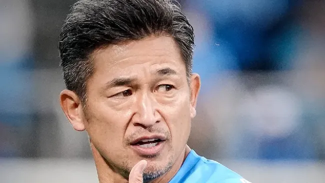 Kazuyoshi Miura ficha con 58 años 