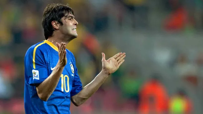Kaká vuelve a las canchas y anota gol en la Kings World Cup Nations